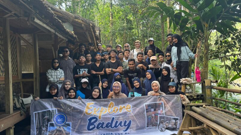 Mahasiswa KPI UIN Banten Kunjungi Baduy Luar, awal Juni 2025.