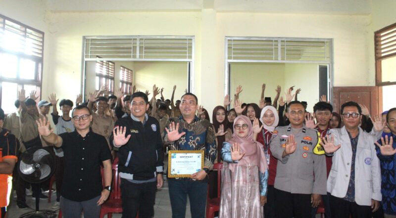 Mahasiswa KKM Universitas Bina Bangsa (UNIBA) kelompok 94 menggelar kegiatan sosialisasi bertajuk 
