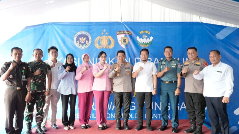 Walikota Cilegon Robinsar, secara resmi melakukan peletakan batu pertama pembangunan Gedung Satuan Pelayanan Pemenuhan Gizi (SPPG) Kota Cilegon yang berlokasi di Kelurahan Karang Asem, Kecamatan Cibeber, pada Rabu (6/8/2025).