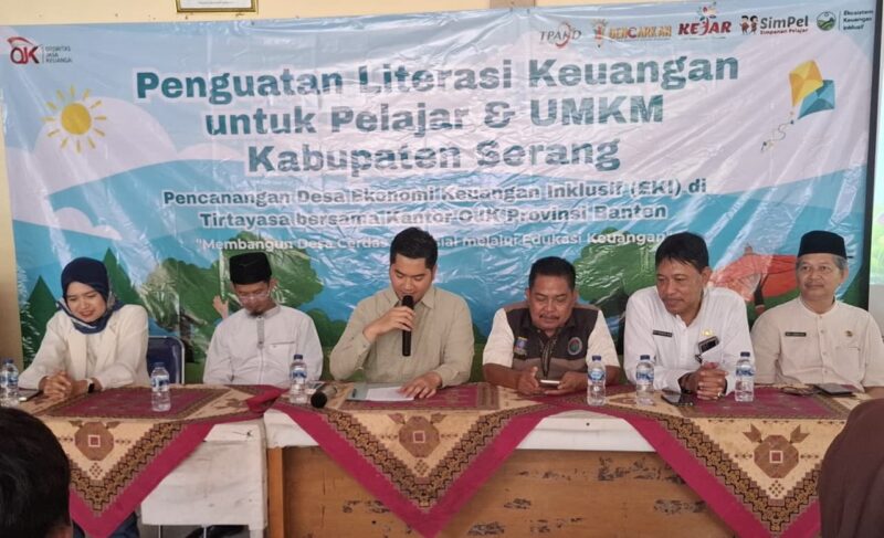 OJK Provinsi Banten bersama Bagian Perekonomian dan SDA Sekretariat Daerah (Setda) Kabupaten Serang, memberikan Edukasi Literasi Keuangan bagi Pelajar Jenjang Siswa Sekolah Dasar (SD) dan Sekolah Menengah Pertama (SMP) pada Kamis-Jum'at, 11-12 September 2025 di Aula Kecamatan Tirtayasa.