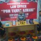 Warga mengadukan kasus hukum yang membelitnya di kantor PBH Tajuza Azhari yang jadi mitra Program Zakiah, Senin 15 September 2025.